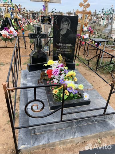 Памятники, надгробия, ритуальные изделия