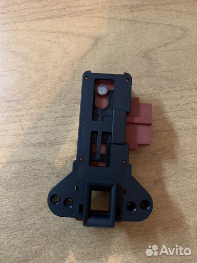 Замок стиральной машины Beko