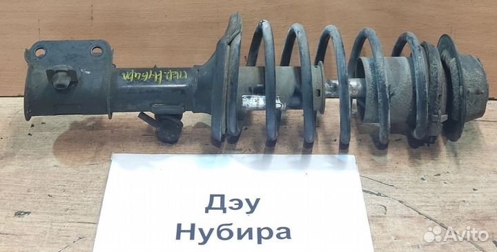 Стойка передняя Rh Daewoo Nubira, 1999г
