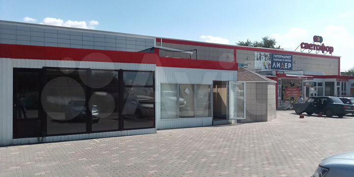 Торговые помещения в торг. комплексе 18, 22, 40м2