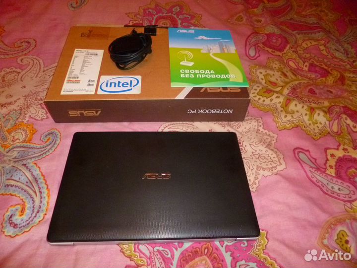 Продается ноутбук asus X201E