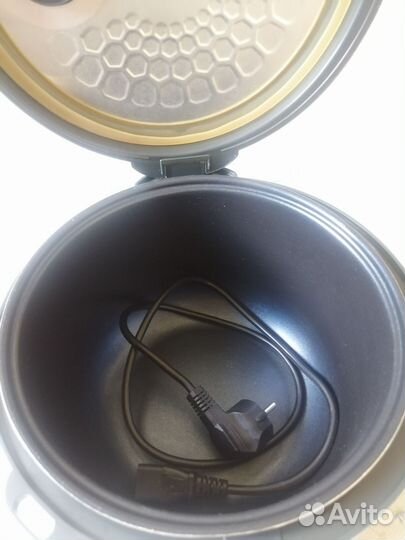 Мультиварка RED solution rmc m252