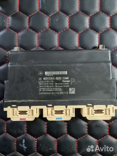 Блок сиденья правый Mercedes W213