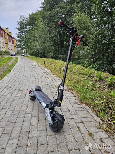 Самокат взрослый электрический