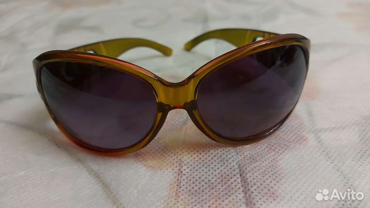 Солнцезащитные очки женские