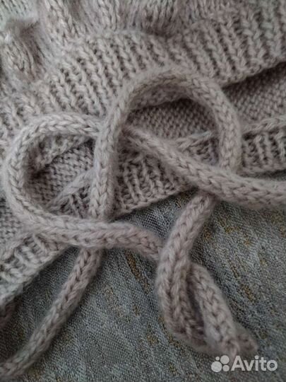 Вязаный детский чепчик с рюшей