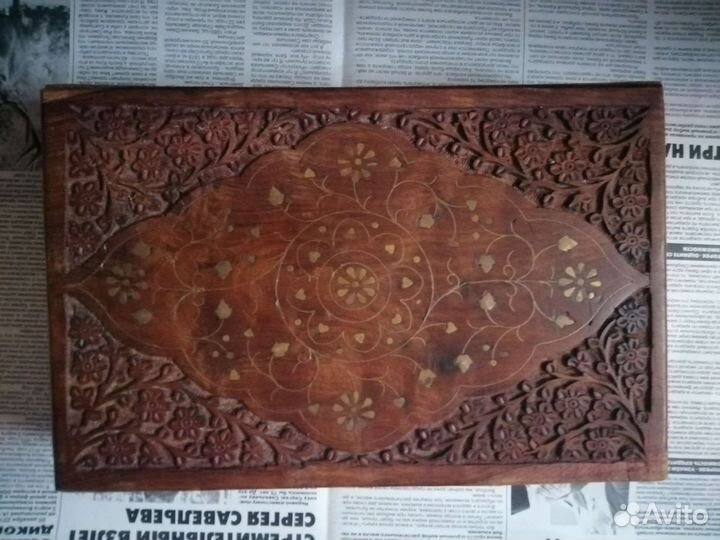 Деревянная шкатулка большая