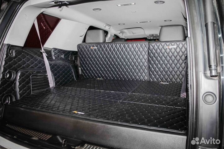 3Д коврики в багажник Cadillac Escalade 2020
