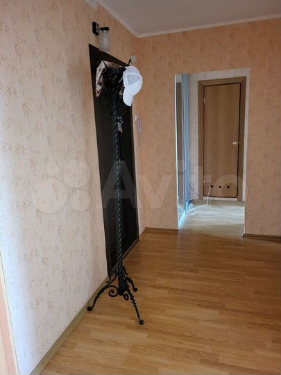 2-к. квартира, 50 м², 3/10 эт.