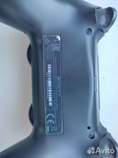 Джостик для ps4
