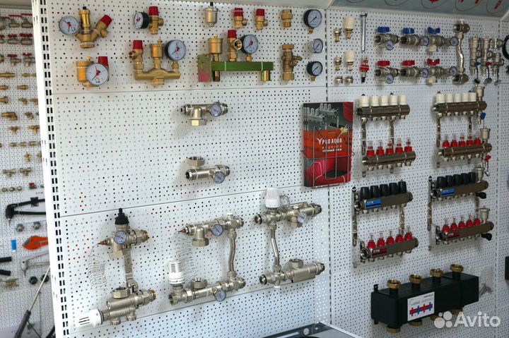 Клапан регулировочный коллекторный на подающем кон