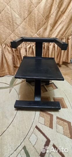 Подставка под телевизор