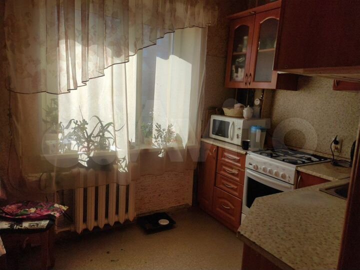 2-к. квартира, 52 м², 3/9 эт.
