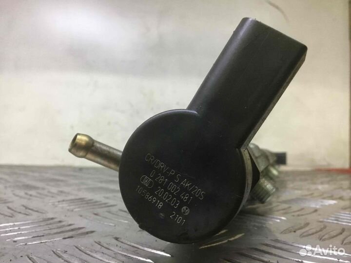 Регулятор давления топлива бмв 3 0281002481; 13537