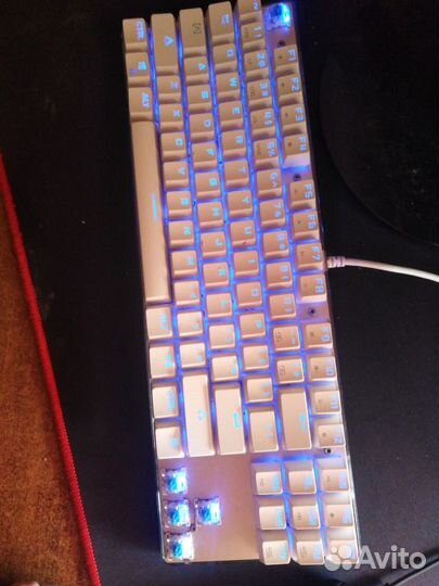 Мышь,клавиатура, коврик, наушники с микро