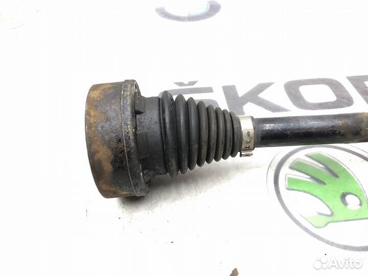 Привод МКПП передний левый Skoda Octavia A5 (1Z)