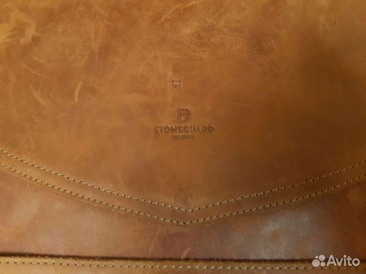 Кожаный чехол-папка Stoneguard