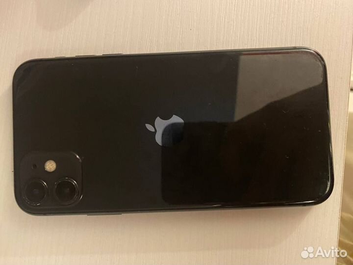 Телефон iPhone 11 128gb 85акб