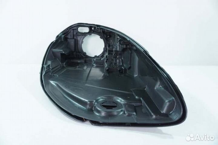 Корпус фары правый Porsche Macan 1 2014-2018