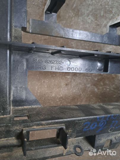 Накладка торпеды Range Rover Vogue