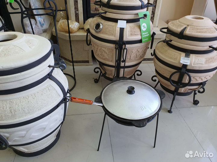 Казан чугунный 8 литров с треногой и шумовкой