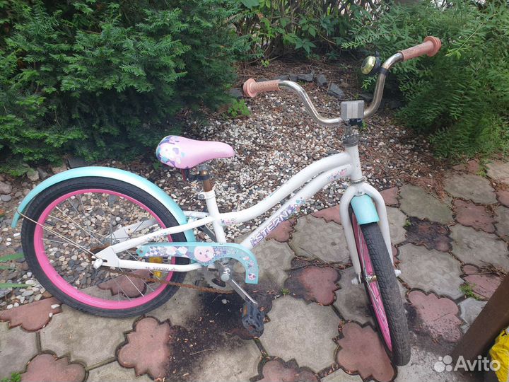 Детский трехколесный велосипед бу
