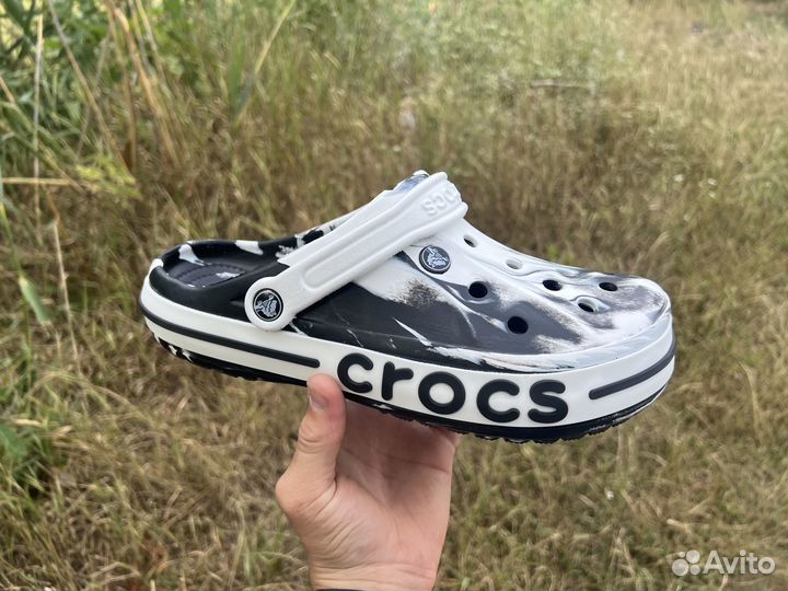 Crocs