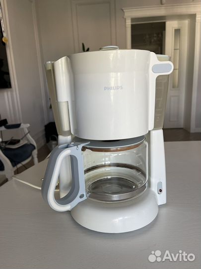 Кофеварка капсульная philips