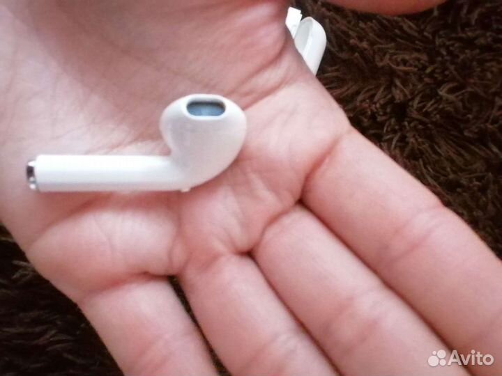 Без проводные наушники