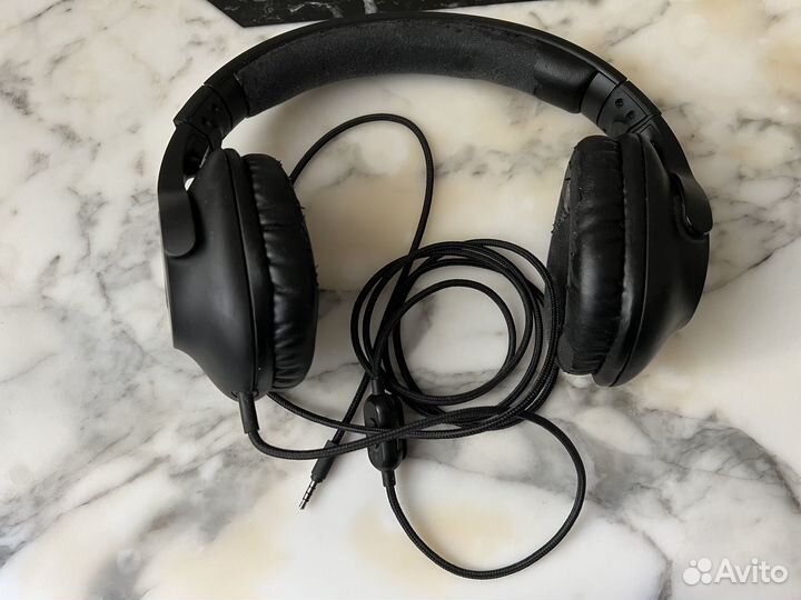 Игровые наушники Logitech G PRO