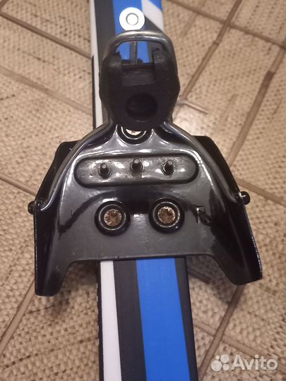 Беговые лыжи 130 см, палки, ботинки (30 размер)