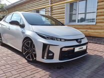 Toyota Prius PHV 1.8 CVT, 2018, 132 000 км, с пробегом, цена 2 650 000 руб.