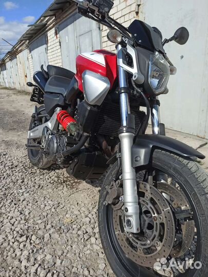 Yamaha MT-03 660