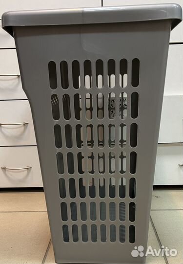 Корзина для белья 60 л новая