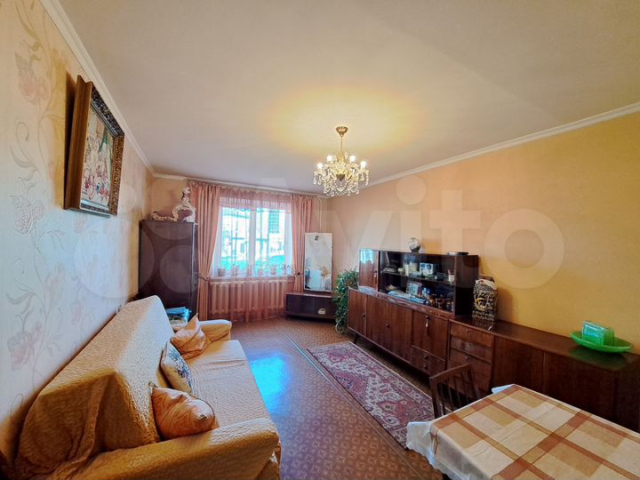 4-к. квартира, 105 м², 1/9 эт.