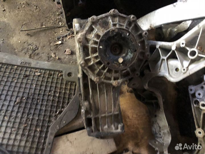 Редуктор задний мост Ауди а8 д2 audi A8 D2 4.2