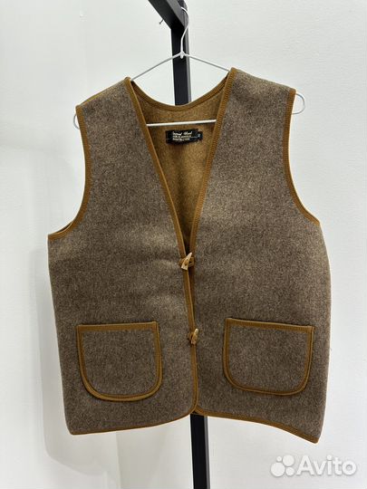 Жилет монгольский из верблюжьей шерсти