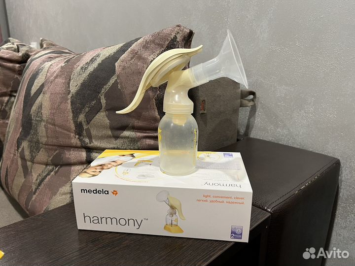 Молокоотсос medela harmony