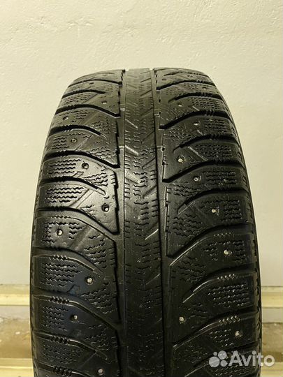 Bridgestone Ice Cruiser 7000 205/55 R16 T