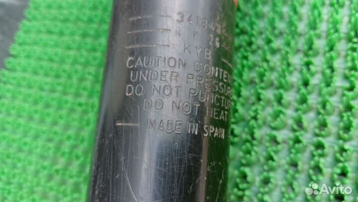 Стойка передняя VW Passat B5+2000-2004 год