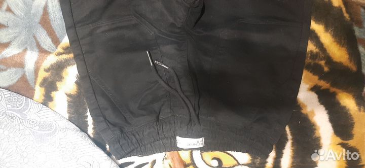 Джинсы на мальчика 152