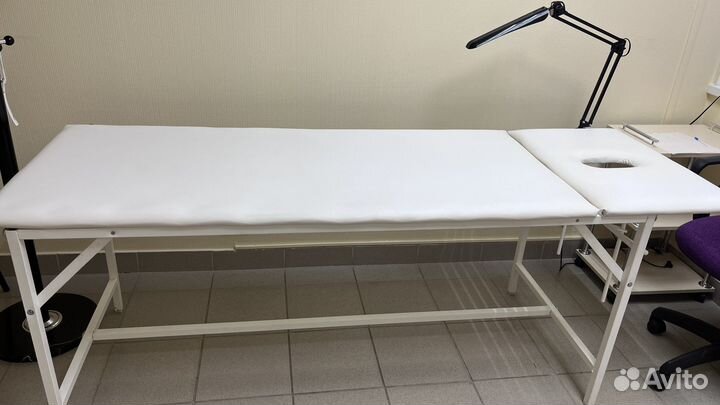 Кушетка массажная, косметологоческая