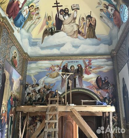 Картины на стенах, роспись стен