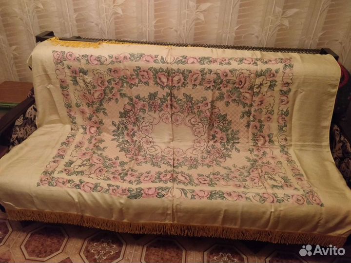 Ковер-скатерть и покрывало плюшевые, товинтаж