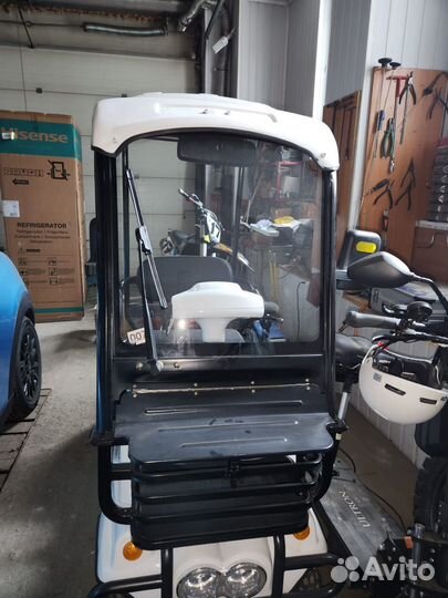 Электроскутер с крышей protrike новый