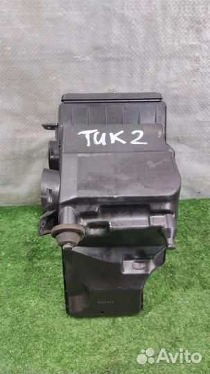 Корпус воздушного фильтра Nissan Tiida 2008