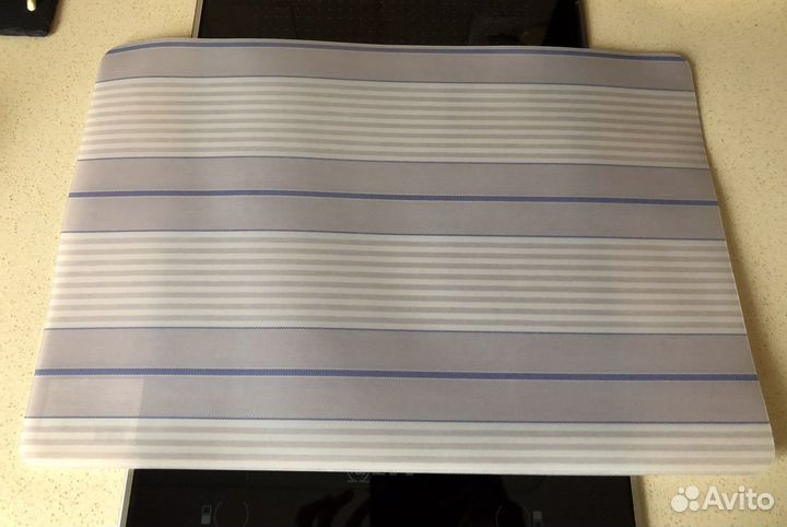 Две сервировочные салфетки