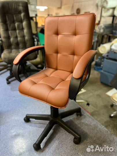 Компьютерное кресло