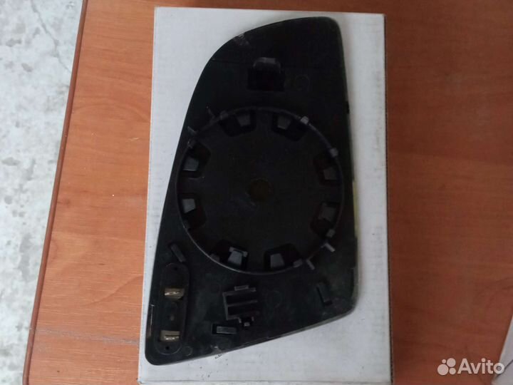 Стекло левое с подогр.асферич.Audi A3 03/A4 00-05