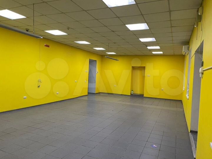 Свободного назначения, 70 м²